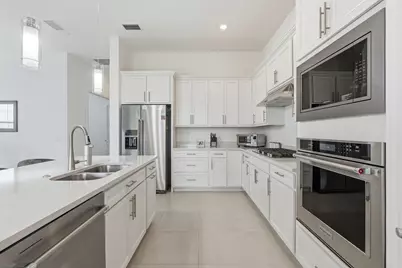 10550 Northbrook Circle, Palm Beach Gardens, FL 33412 - Photo 21
