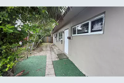 911 NW 12th Avenue #1-a, Fort Lauderdale, FL 33311 - Photo 3