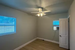 911 NW 12th Ave, Fort Lauderdale, FL 33311 - Photo 7