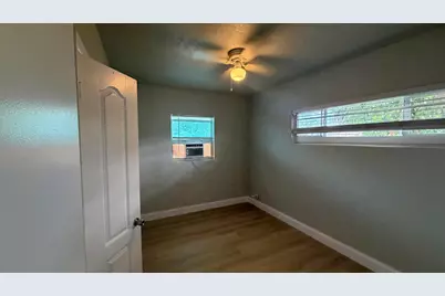 911 NW 12th Avenue #1-a, Fort Lauderdale, FL 33311 - Photo 11
