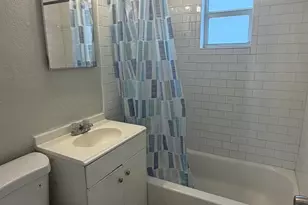 911 NW 12th Ave, Fort Lauderdale, FL 33311 - Photo 9