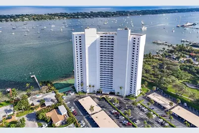 5200 N Flagler Drive #902, West Palm Beach, FL 33407 - Photo 3