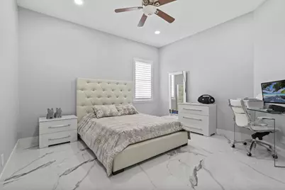 15062 N 73rd St Street N, The Acreage, FL 33470 - Photo 19