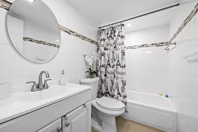 471 N Pine Island Road #302d, Plantation, FL 33324 - Photo 11