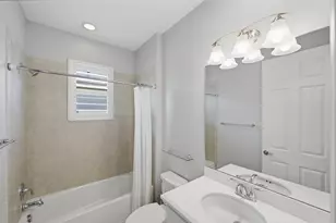 11277 SW Lake Park Dr, Port Saint Lucie, FL 34987 - Photo 19