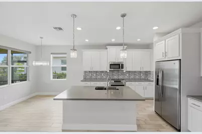 11277 SW Lake Park Drive, Port Saint Lucie, FL 34987 - Photo 9