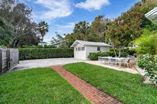 5301 N Flagler Dr, West Palm Beach, FL 33407 - Photo 11