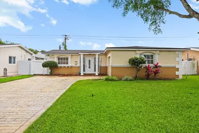 3509 Garden Lane, Miramar, FL 33023 - Photo 3
