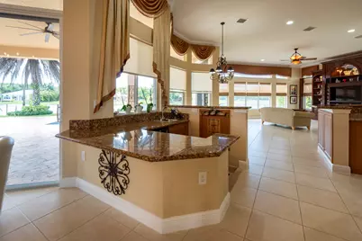 15234 SW 40th Street, Davie, FL 33331 - Photo 11