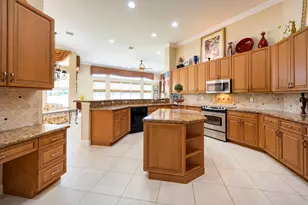 15234 SW 40th St, Davie, FL 33331 - Photo 19