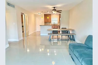 809 W Oakland Park Boulevard #J12, Oakland Park, FL 33311 - Photo 9