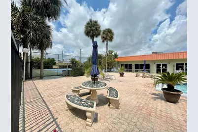 809 W Oakland Park Boulevard #J12, Oakland Park, FL 33311 - Photo 17