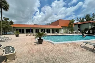 809 W Oakland Park Blvd, Oakland Park, FL 33311 - Photo 15