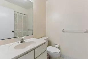 22564 Middletown Dr, Boca Raton, FL 33428 - Photo 9
