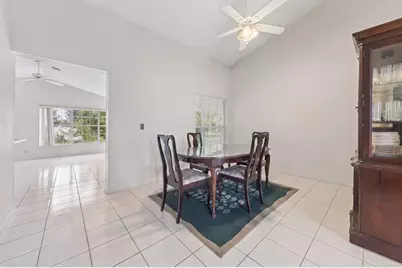 22564 Middletown Drive, Boca Raton, FL 33428 - Photo 3