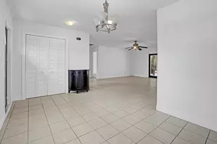1673 SW Gemini Ln, Port Saint Lucie, FL 34984 - Photo 7