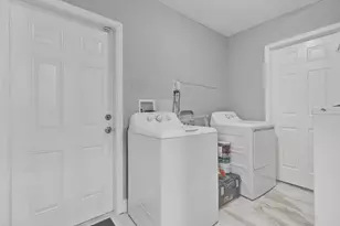 2320 NW 191st Terrace, Miami Gardens, FL 33056 - Photo 37