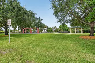 1262 Essex Dr, Wellington, FL 33414 - Photo 59
