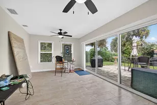 1262 Essex Dr, Wellington, FL 33414 - Photo 15