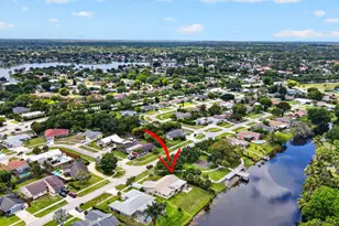 1262 Essex Dr, Wellington, FL 33414 - Photo 63