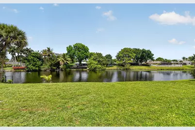 1262 Essex Drive, Wellington, FL 33414 - Photo 31