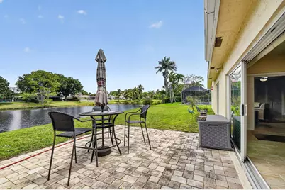 1262 Essex Drive, Wellington, FL 33414 - Photo 43