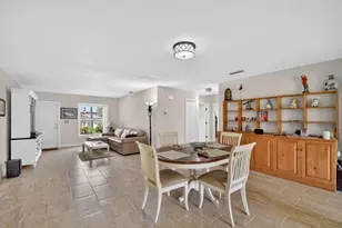 1262 Essex Dr, Wellington, FL 33414 - Photo 11