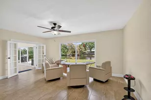 1262 Essex Dr, Wellington, FL 33414 - Photo 11
