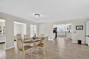 1262 Essex Dr, Wellington, FL 33414 - Photo 13