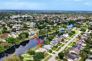 1262 Essex Dr, Wellington, FL 33414 - Photo 65