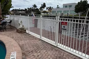 1100 Pine Dr, Pompano Beach, FL 33060 - Photo 23