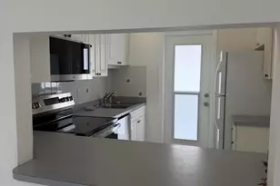 1100 Pine Dr, Pompano Beach, FL 33060 - Photo 5