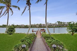 18669 SE Palm Island Ln, Jupiter, FL 33458 - Photo 9