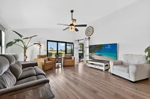 6757 SE Yorktown Dr, Hobe Sound, FL 33455 - Photo 3
