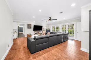 4734 Jefferson St, Hollywood, FL 33021 - Photo 15