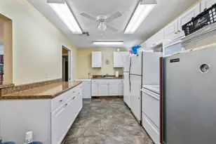 364 Quebec Ct, Royal Palm Beach, FL 33411 - Photo 33