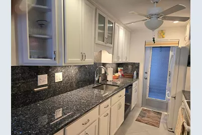 105 NE 19th Avenue, Deerfield Beach, FL 33441 - Photo 5