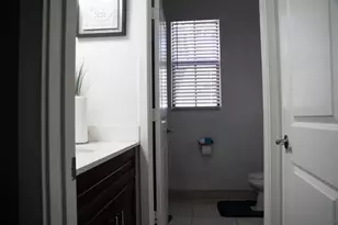 6026 Pine Tree Way, Riviera Beach, FL 33410 - Photo 13