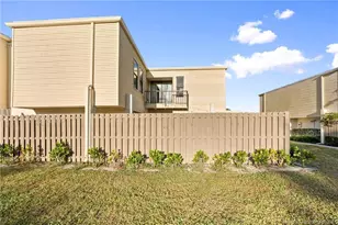 1600 Shaker Cir, Wellington, FL 33414 - Photo 3