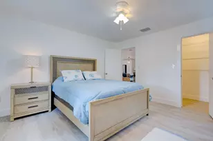 1036 Coral Dr, Boynton Beach, FL 33426 - Photo 17