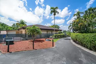 21875 Arriba Real, Boca Raton, FL 33433 - Photo 39