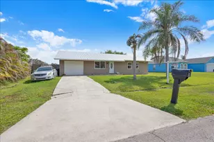 956 SE Browning Ave, Port Saint Lucie, FL 34983 - Photo 43