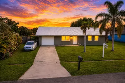 956 SE Browning Avenue, Port Saint Lucie, FL 34983 - Photo 1