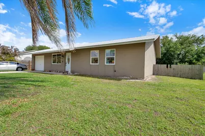 956 SE Browning Avenue, Port Saint Lucie, FL 34983 - Photo 45