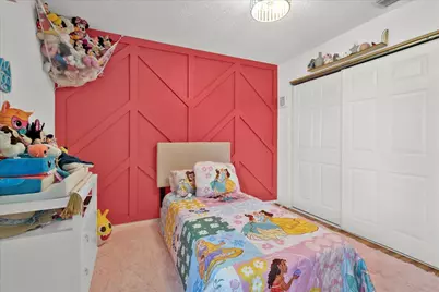 956 SE Browning Avenue, Port Saint Lucie, FL 34983 - Photo 25