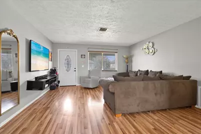 956 SE Browning Avenue, Port Saint Lucie, FL 34983 - Photo 9