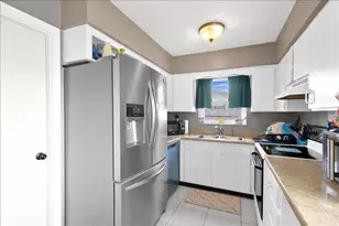 956 SE Browning Ave, Port Saint Lucie, FL 34983 - Photo 21