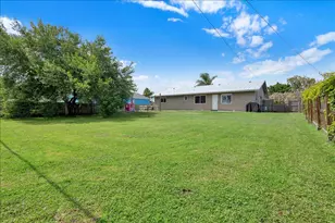 956 SE Browning Ave, Port Saint Lucie, FL 34983 - Photo 3