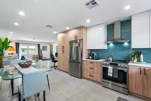 2017 S Seacrest Blvd, Boynton Beach, FL 33435 - Photo 3