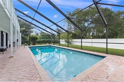 4304 SE Fairway E, Stuart, FL 34997 - Photo 19